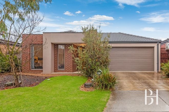 Picture of 29 Stringybark Avenue, WALLAN VIC 3756