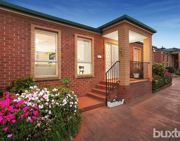 2/29 Renown Street, Burwood VIC 3125