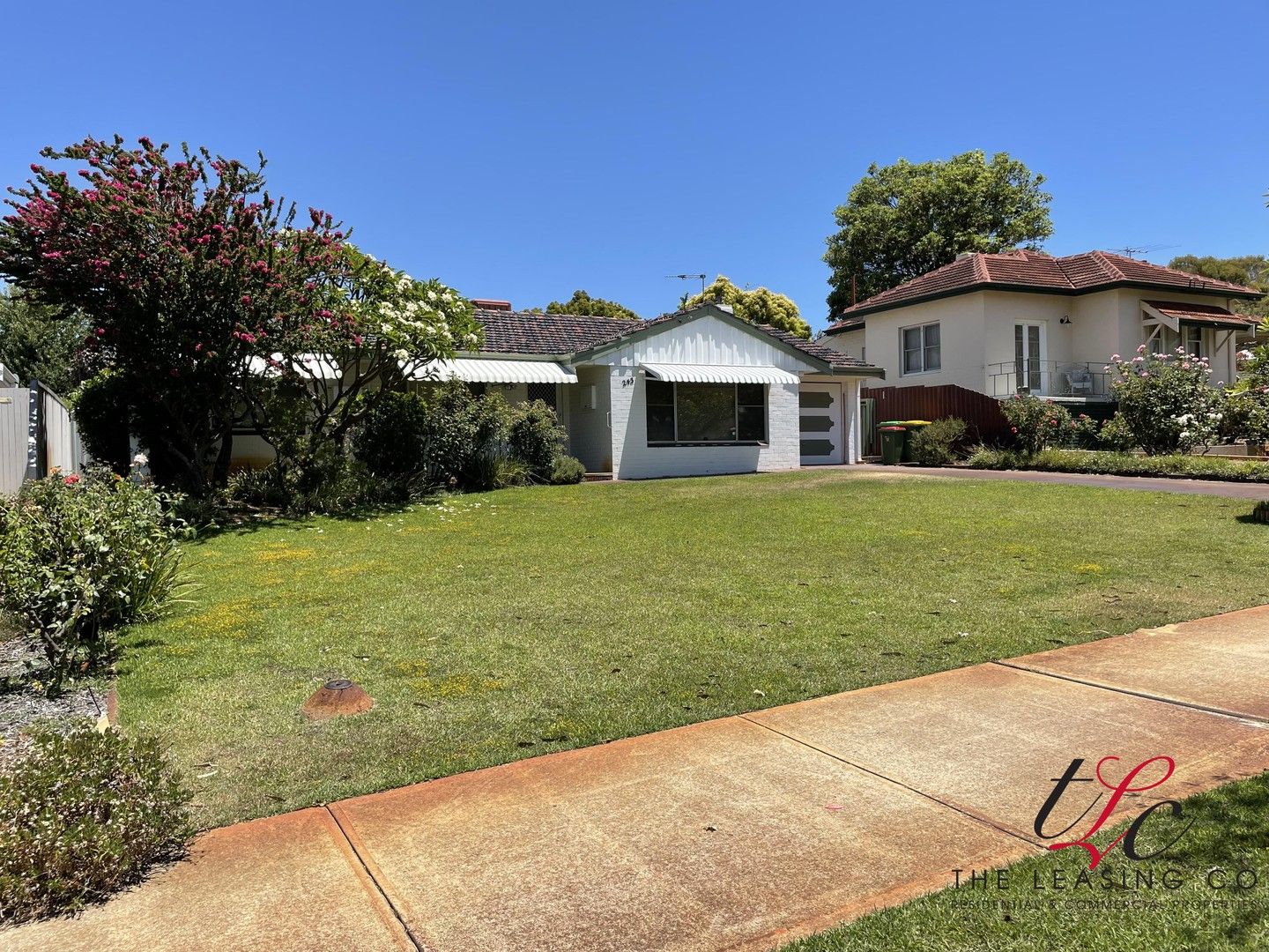 3 bedrooms House in 243 Salvado Road FLOREAT WA, 6014