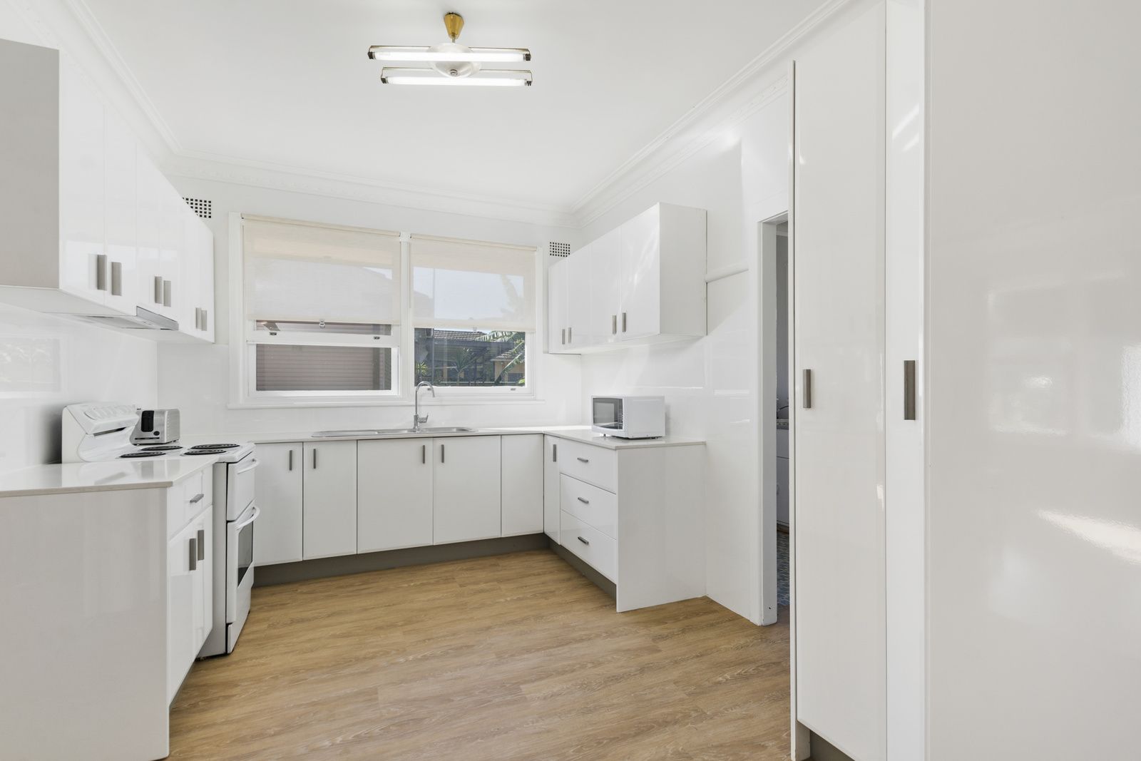 62 Thames Street, West Wollongong NSW 2500, Image 2