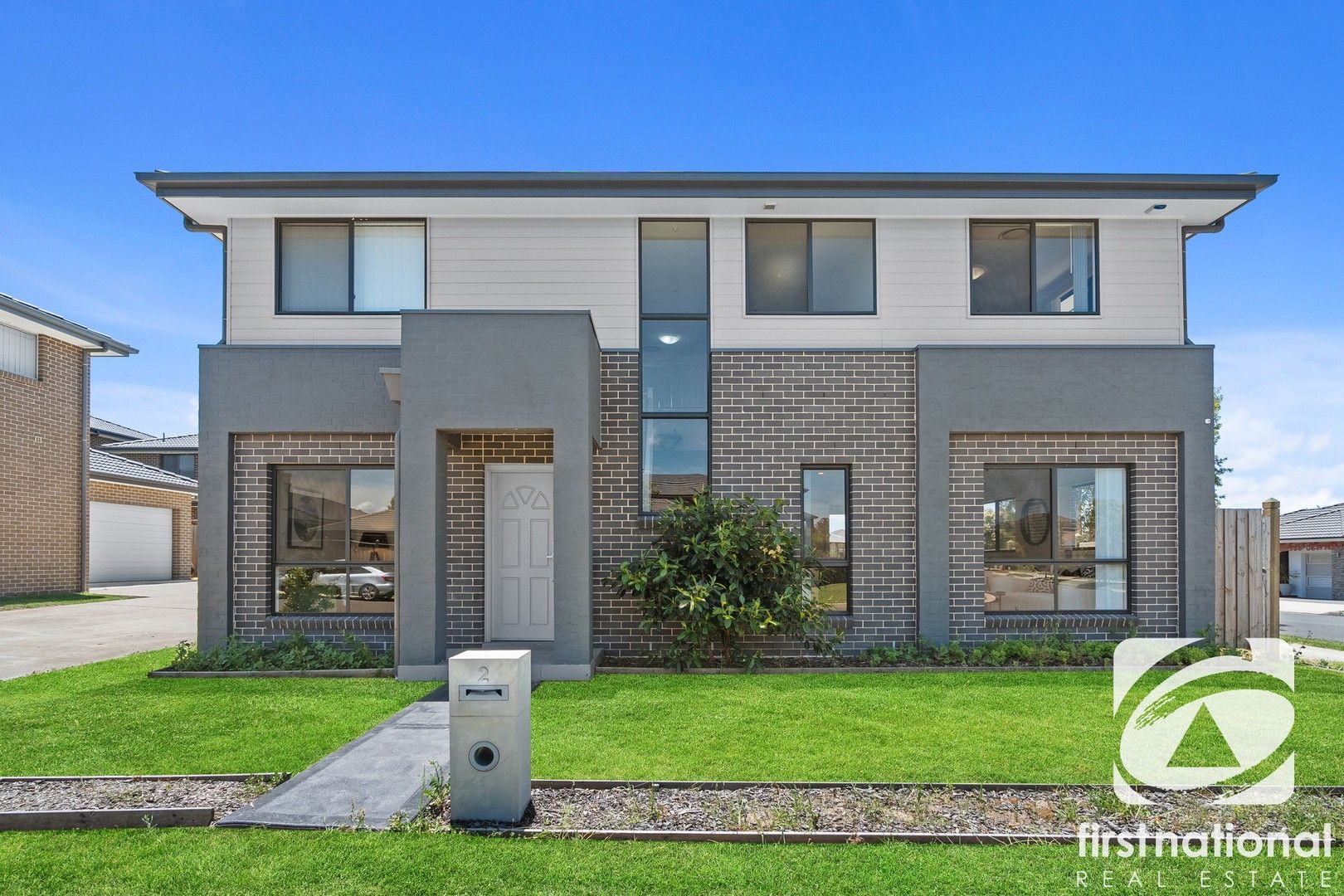 4 bedrooms House in 2 Potts Street ORAN PARK NSW, 2570