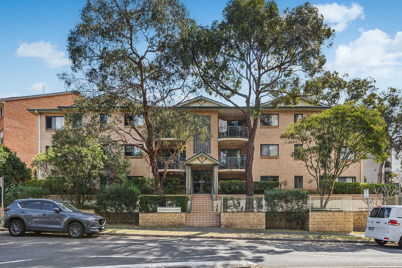 2 bedrooms Apartment / Unit / Flat in 1/13 Paine Street KOGARAH NSW, 2217