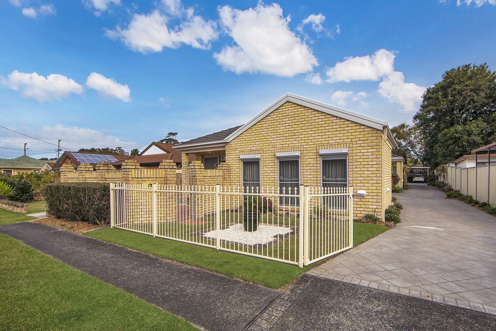 1/10 Waratah Avenue, Woy Woy NSW 2256, Image 0