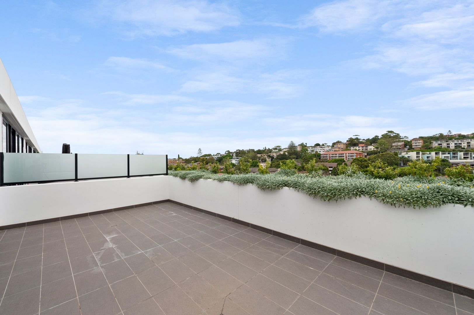 560/28 Oaks Avenue, Dee Why NSW 2099, Image 1