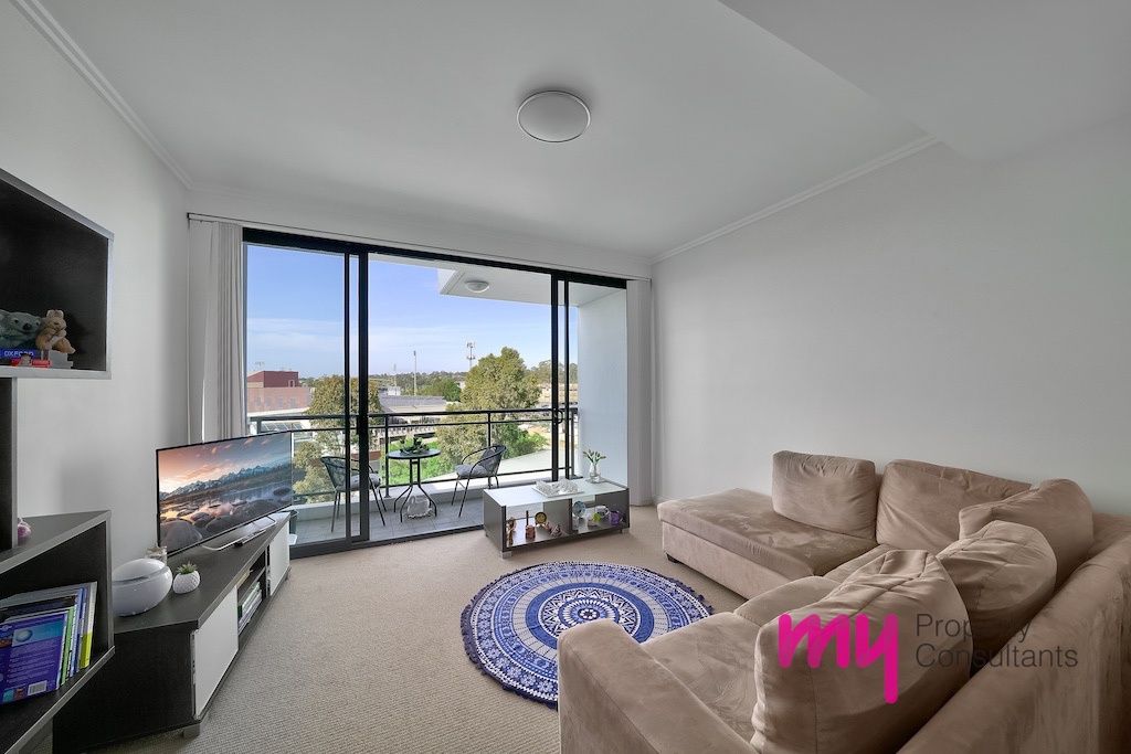 28F/541 Pembroke Road, Leumeah NSW 2560, Image 1