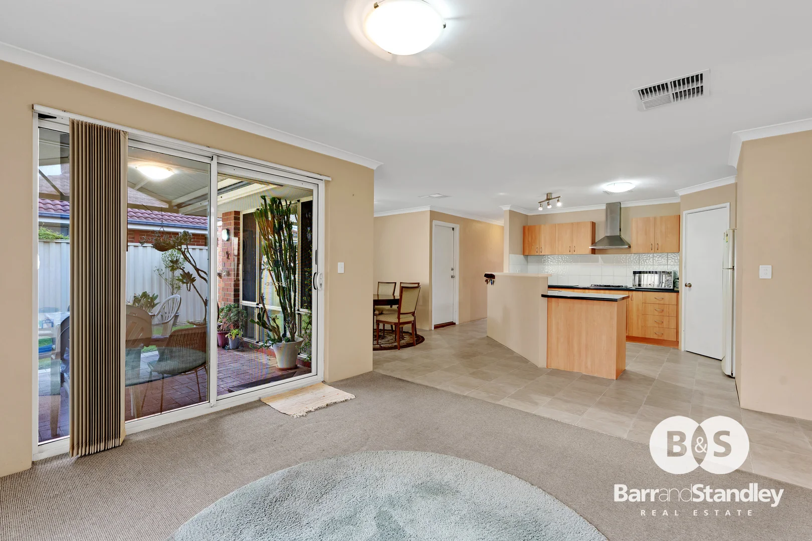 Additional image 6 of 2/39 Latreille Road, South Bunbury WA 6230