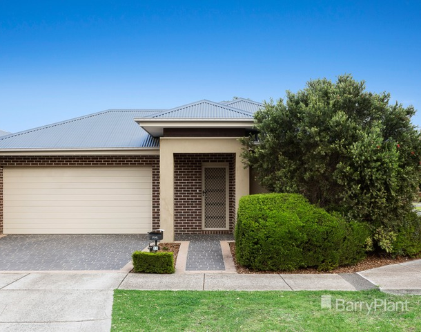 11 Karakul Crescent, Doreen VIC 3754