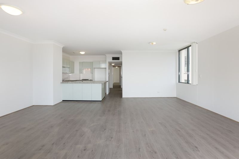 901/39 McLaren St, North Sydney NSW 2060, Image 2