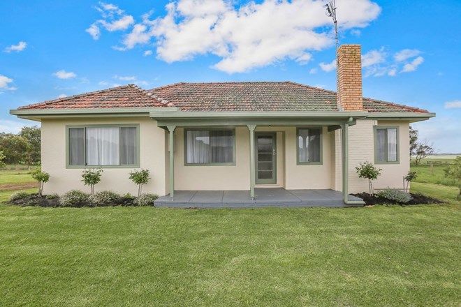 Picture of 10 Walshs Road, CURDIEVALE VIC 3268