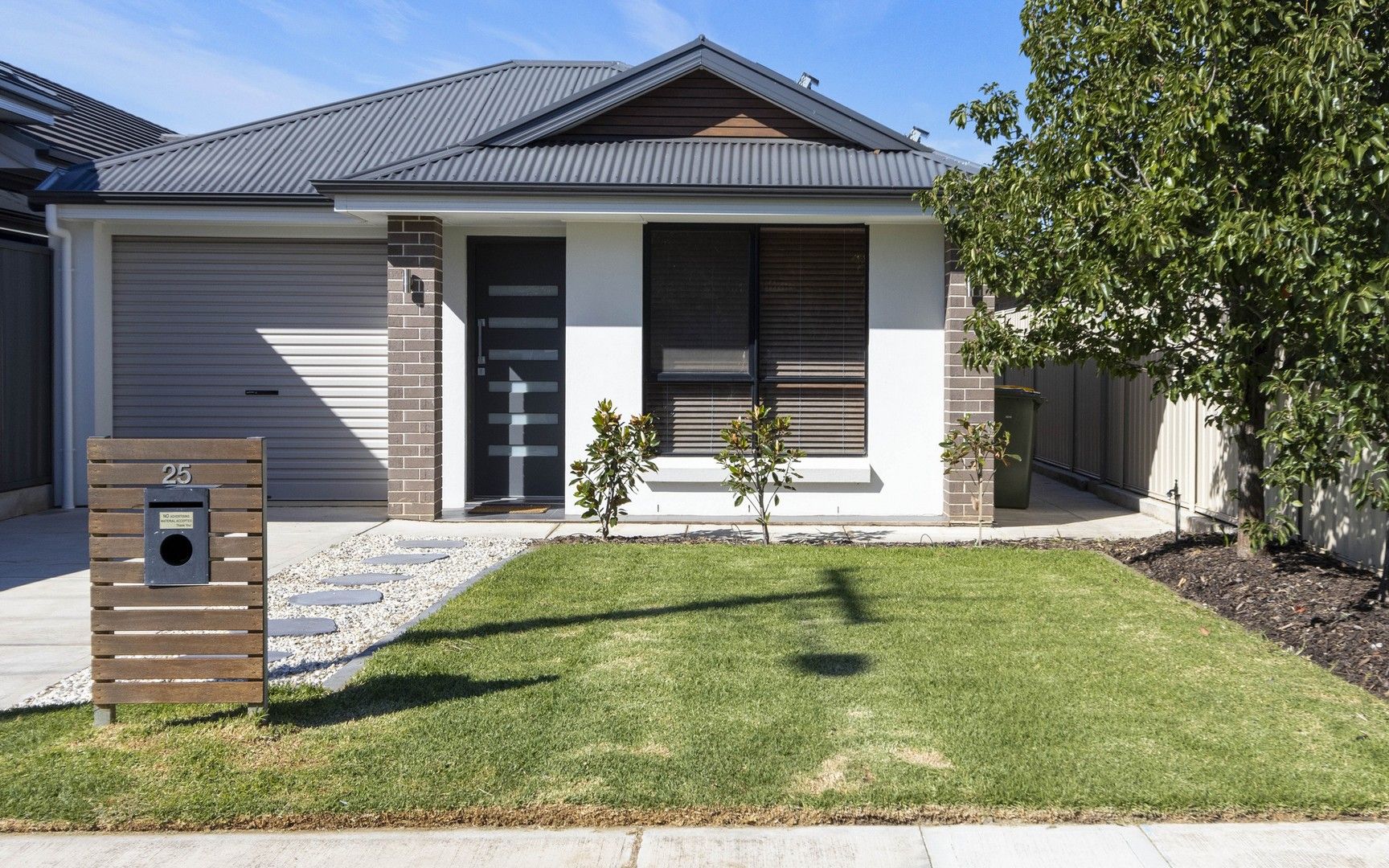 25 Lucerne Grove, Findon SA 5023, Image 0