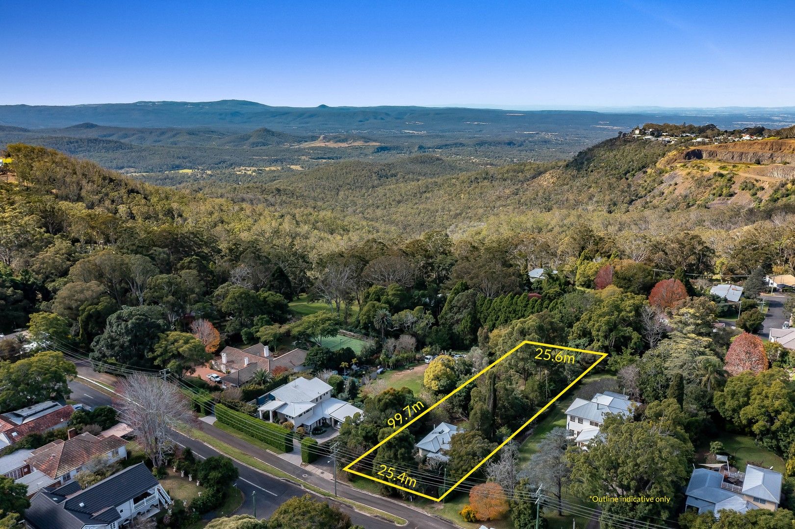 4 Curzon Street, Mount Lofty QLD 4350, Image 0