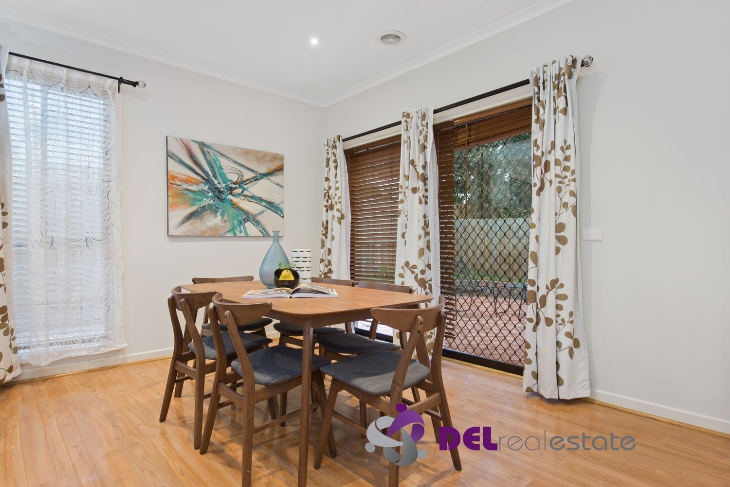 2/8 Oakwood Avenue, Dandenong North VIC 3175, Image 2