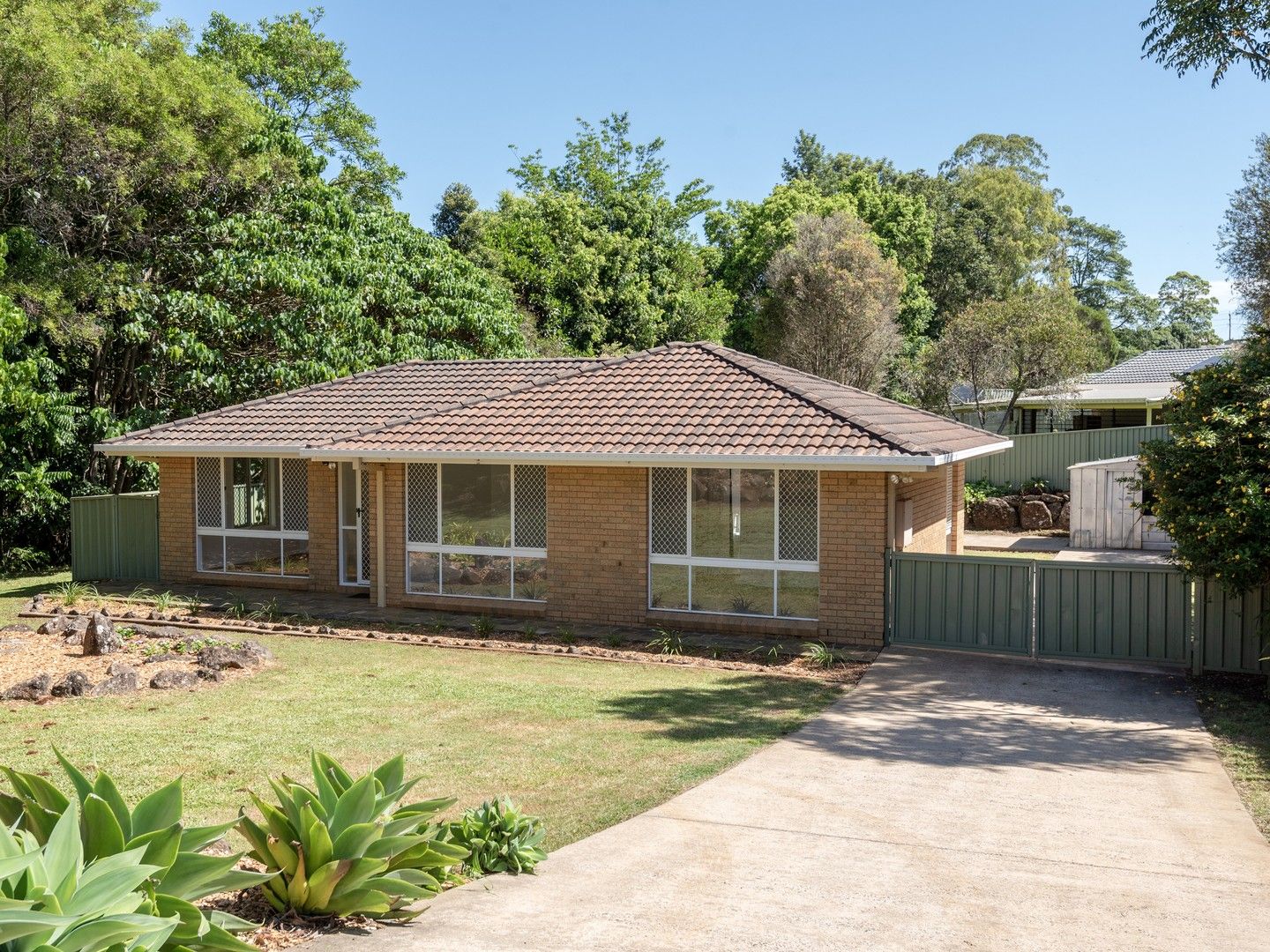 3 bedrooms House in 76 Oliver Avenue GOONELLABAH NSW, 2480