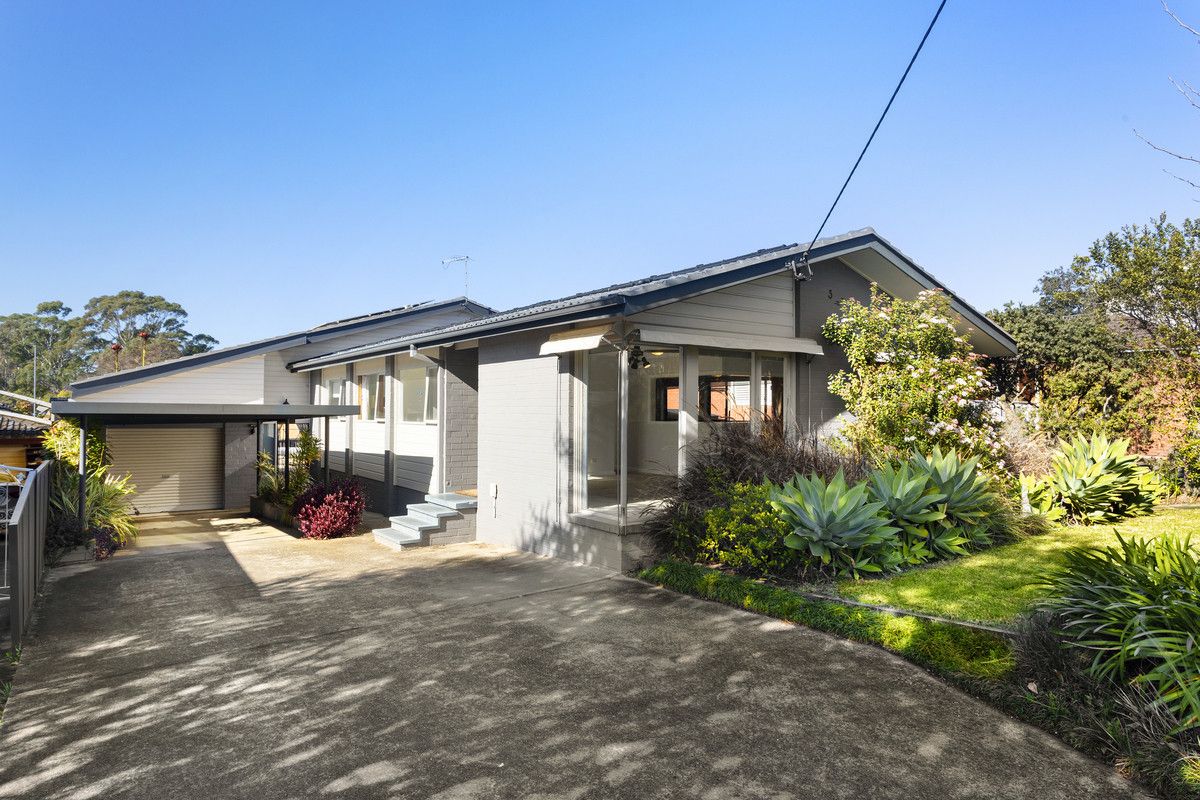 5 bedrooms House in 3 Carmen Street MARSFIELD NSW, 2122