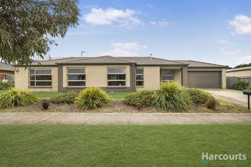 58 Manikato Drive, Drouin VIC 3818 House For Rent 520 Domain
