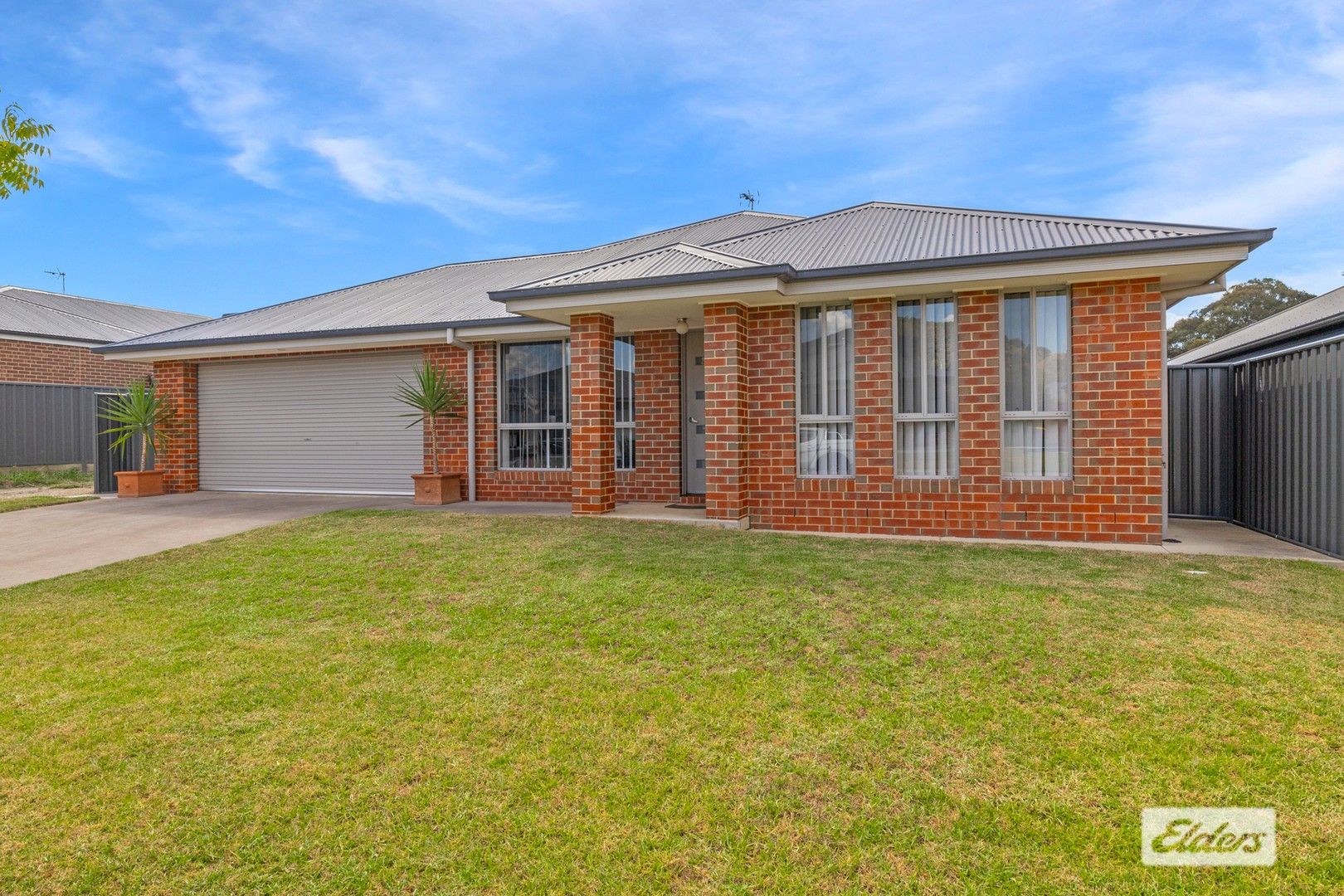 17 Lankester Court, Thurgoona NSW 2640, Image 0