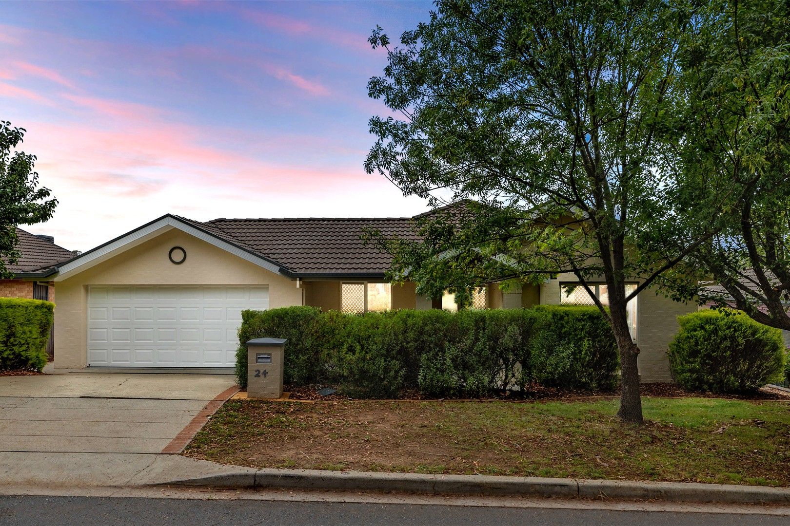 24 Burbidge Crescent, Palmerston ACT 2913, Image 1