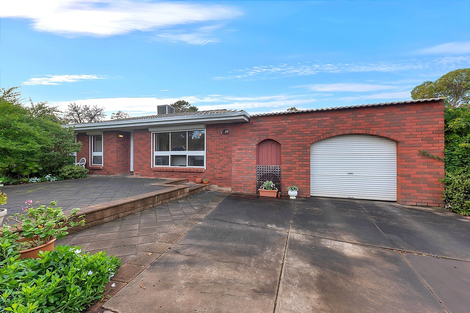 5 Dobell Court, Hope Valley SA 5090, Image 2