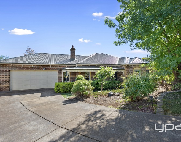 6 Epsom Close, Bacchus Marsh VIC 3340