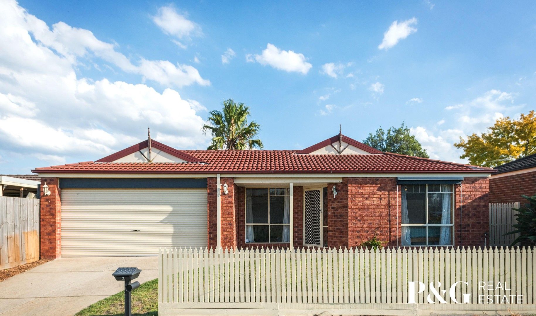 3 bedrooms House in 2 Churchmead Court NARRE WARREN SOUTH VIC, 3805