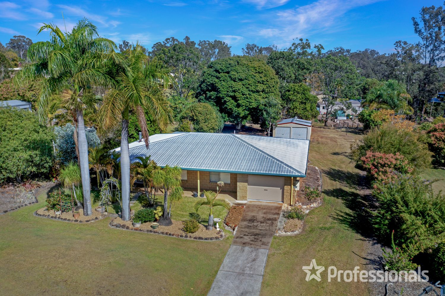 4 Heather Street, Southside QLD 4570, Image 1