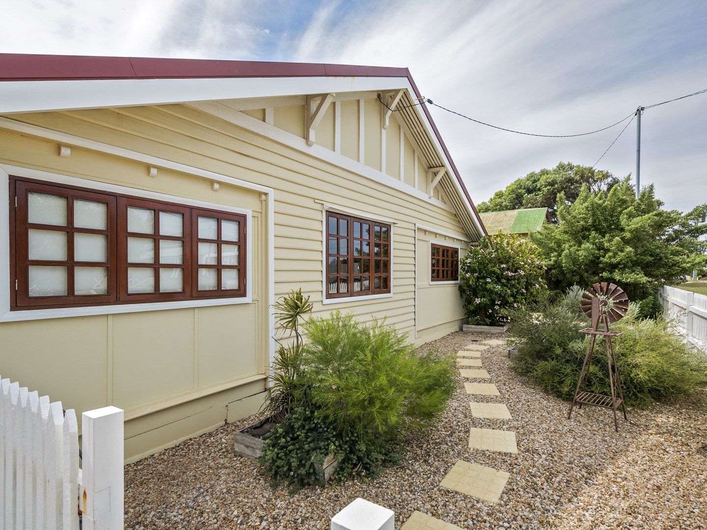 180 Shenton Street, Beachlands WA 6530, Image 0