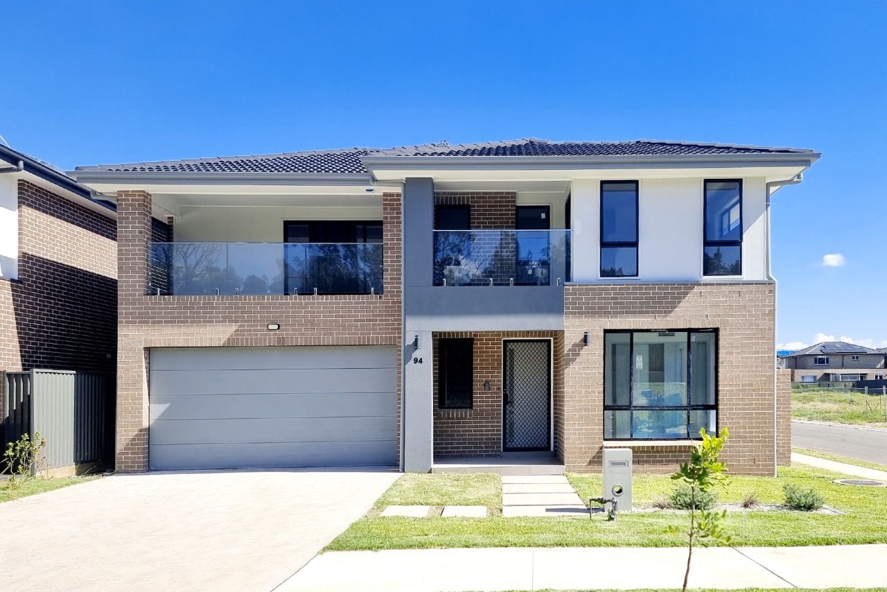 4 bedrooms New House & Land in 92 Serpentine ave TALLAWONG NSW, 2762