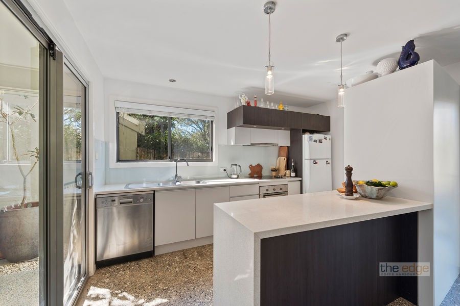 2/74 Mildura Street (via Ulmarra Lane), Coffs Harbour NSW 2450