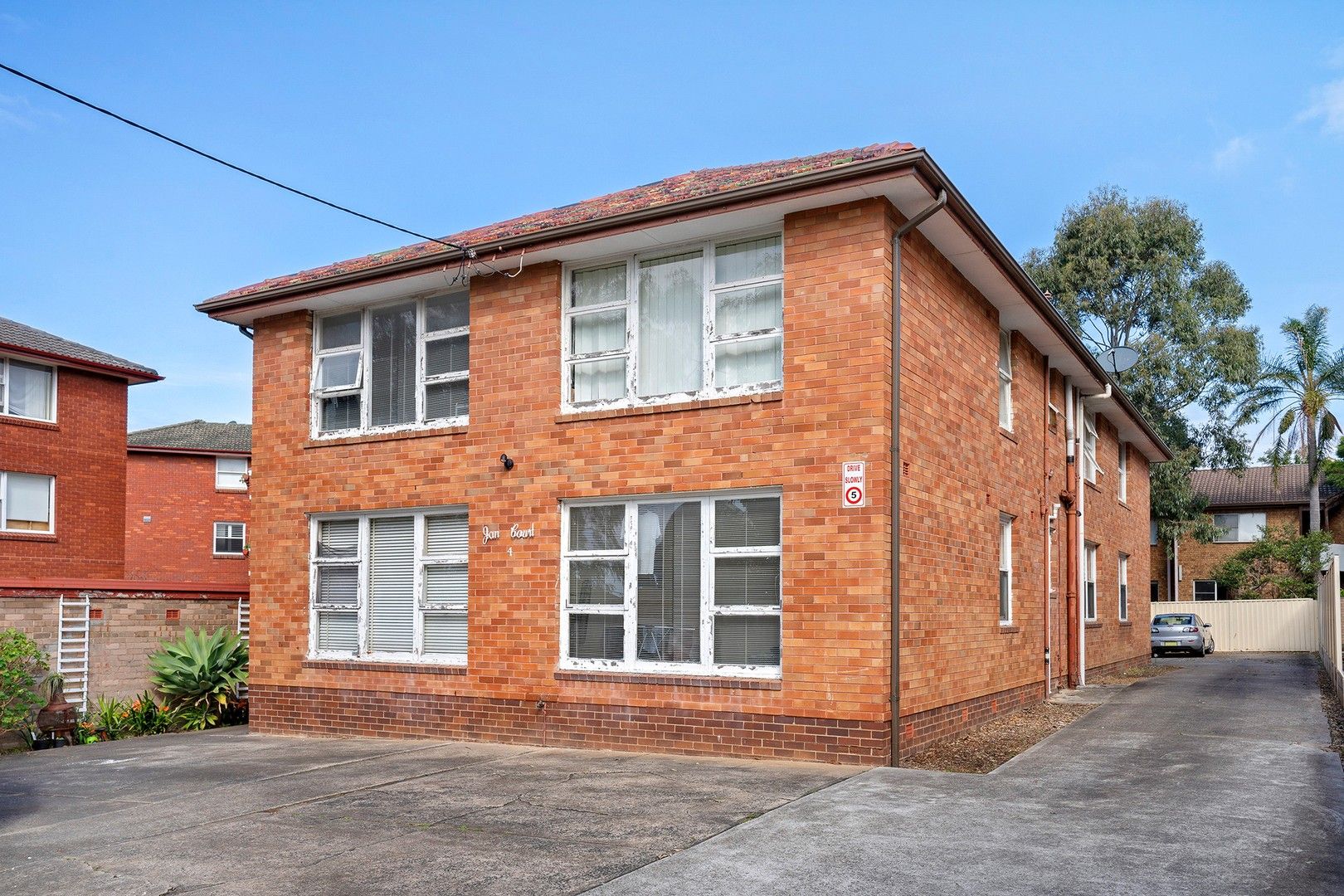 1 bedrooms Apartment / Unit / Flat in 4/4 Caronia  Avenue CRONULLA NSW, 2230