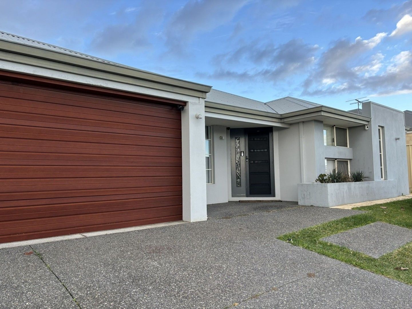 4 bedrooms House in 21 Shelburne Gardens RIDGEWOOD WA, 6030