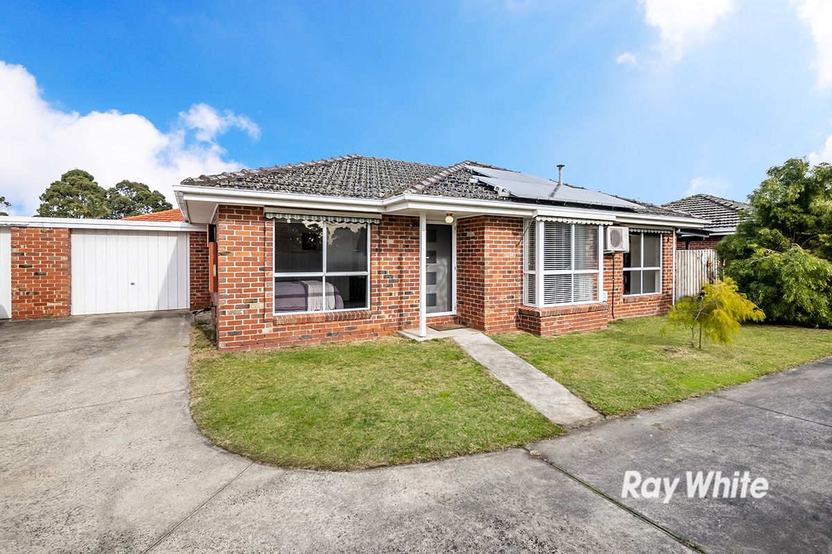 2/9 Fairfield Street, Cranbourne VIC 3977, Image 0