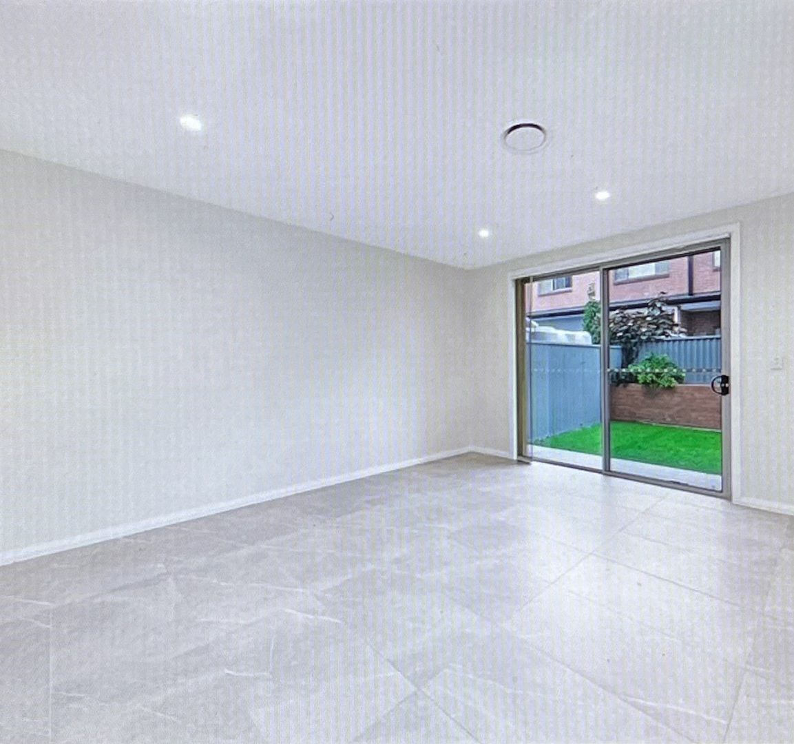 4/13 Kirkham Road, Auburn NSW 2144, Image 2