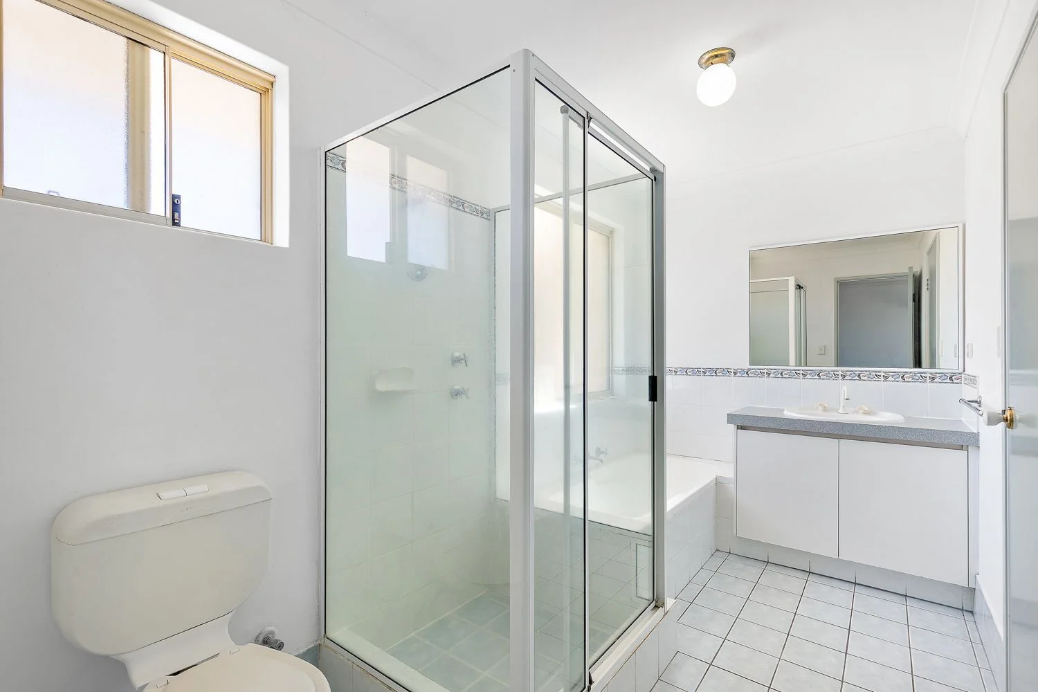 Additional image 16 of UNIT 2/139 Keymer Street, Belmont WA 6104