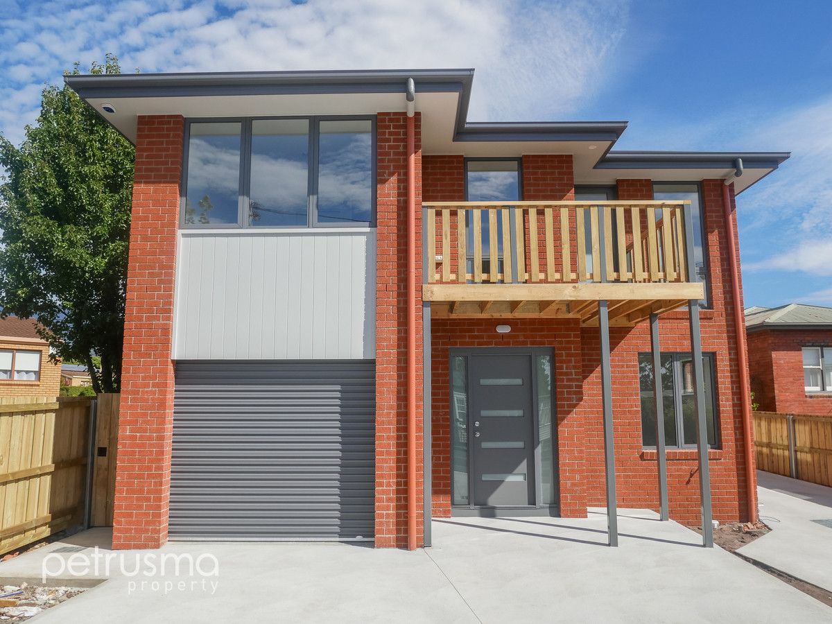 4 bedrooms House in 1/374 Park Street NEW TOWN TAS, 7008