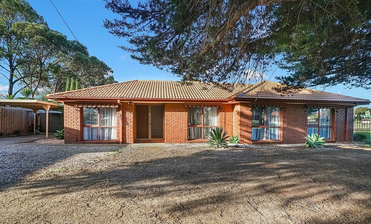 151 Ballan Road, Wyndham Vale VIC 3024 House For Rent 340 Domain
