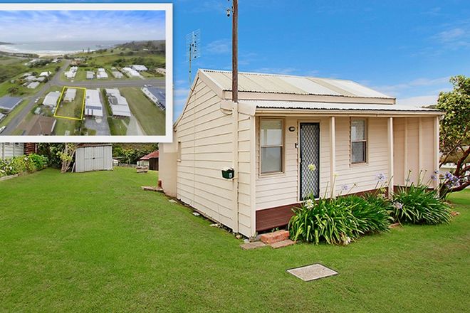 Picture of 4 Clarke St, CATHERINE HILL BAY NSW 2281