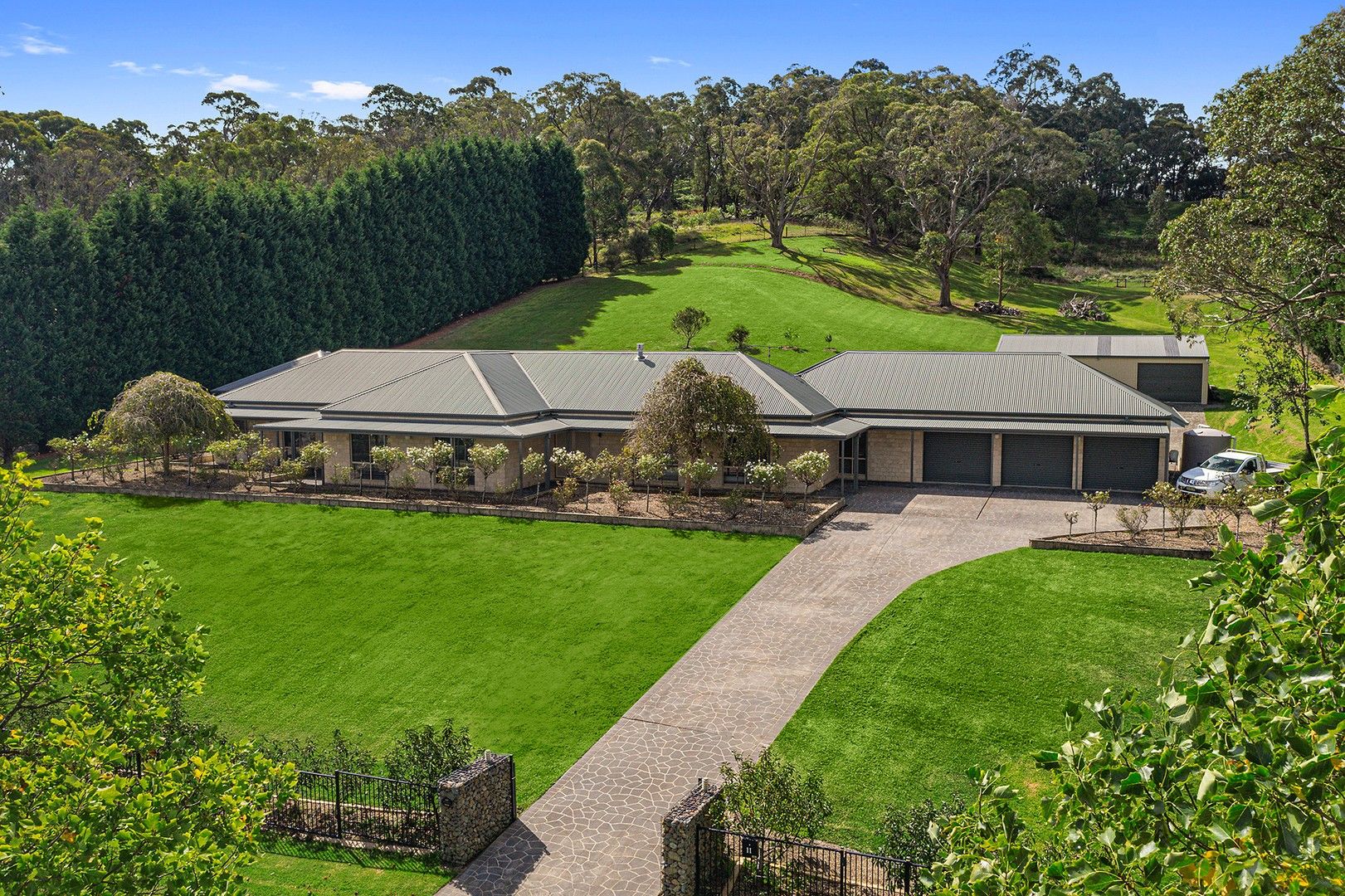 11 Carisbrooke Row, Bowral NSW 2576, Image 0