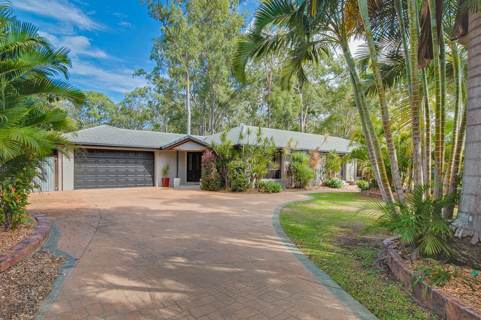 10 Darcelle Place, Ormiston QLD 4160, Image 0