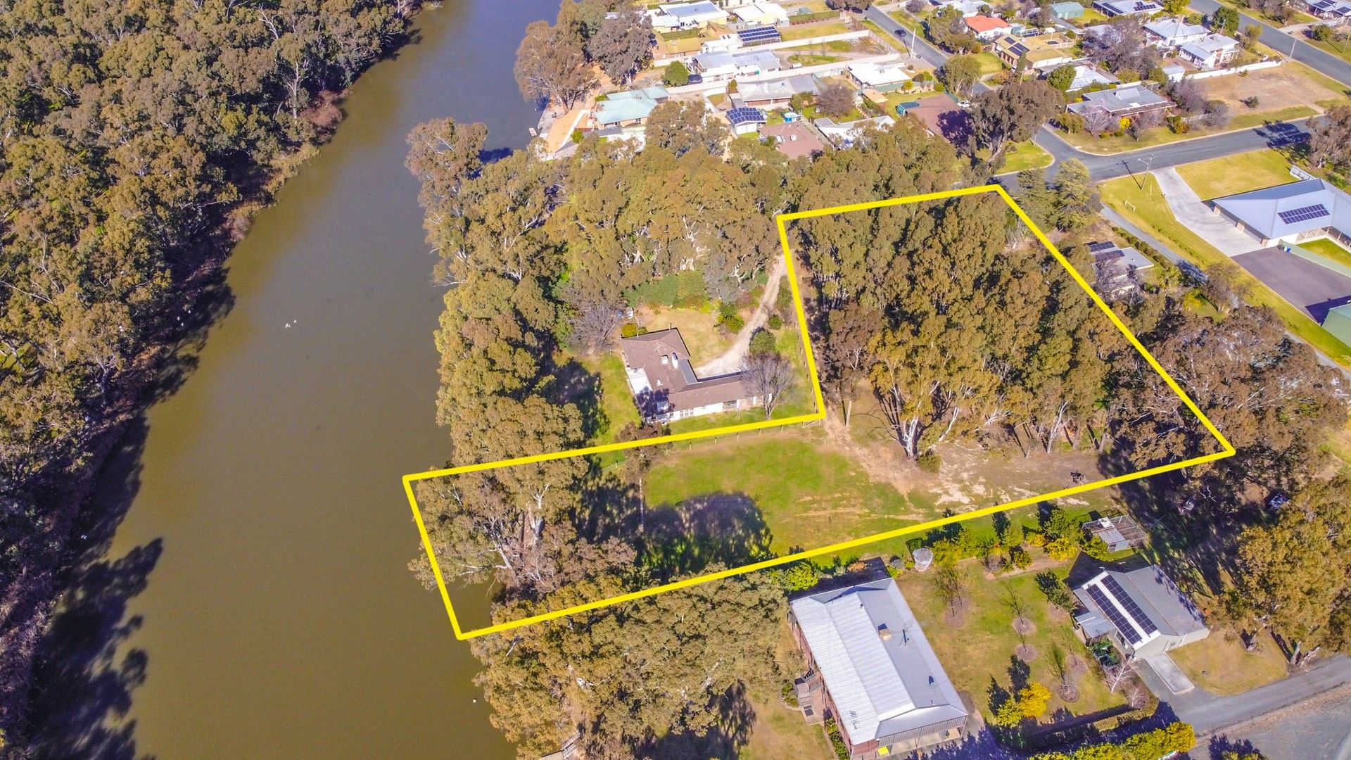 Vacant land in 33-35 Burton Street, DENILIQUIN NSW, 2710