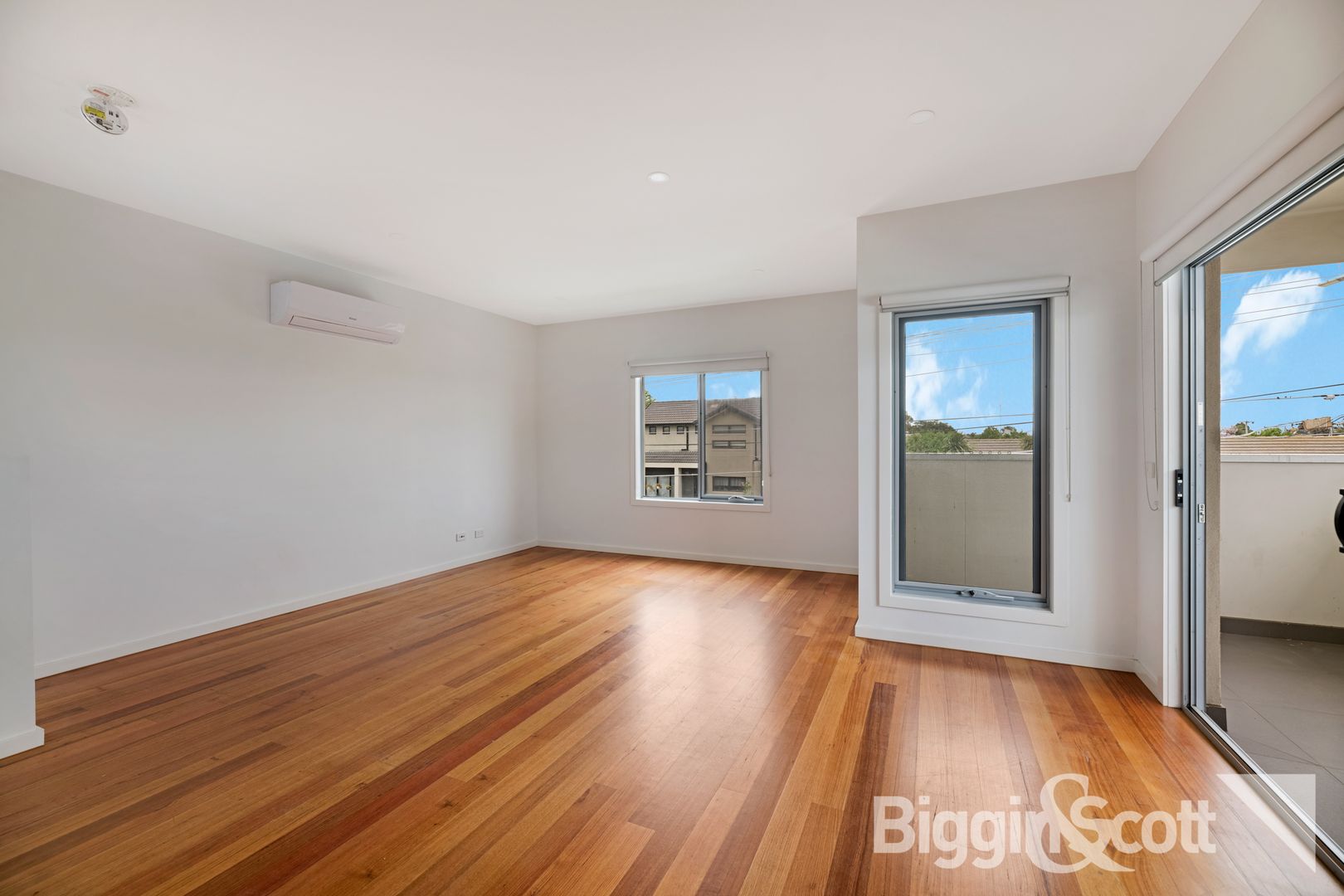 1/6 Bosquet Street, Maidstone VIC 3012, Image 2