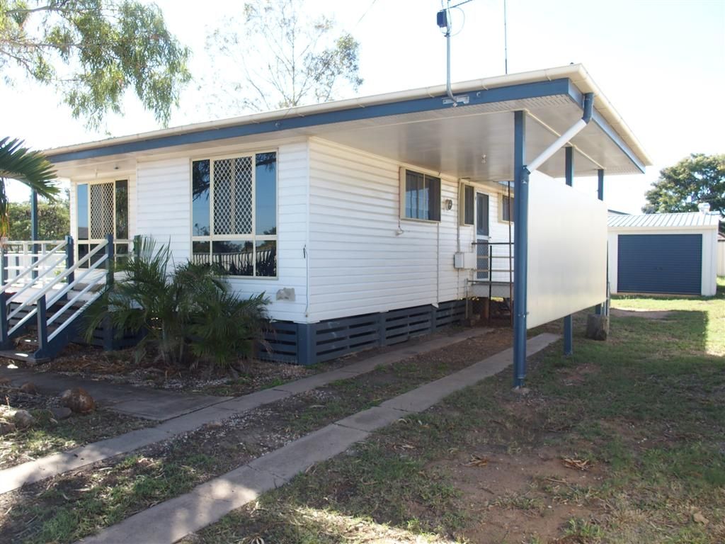 29 Long Street, Blackwater QLD 4717, Image 1