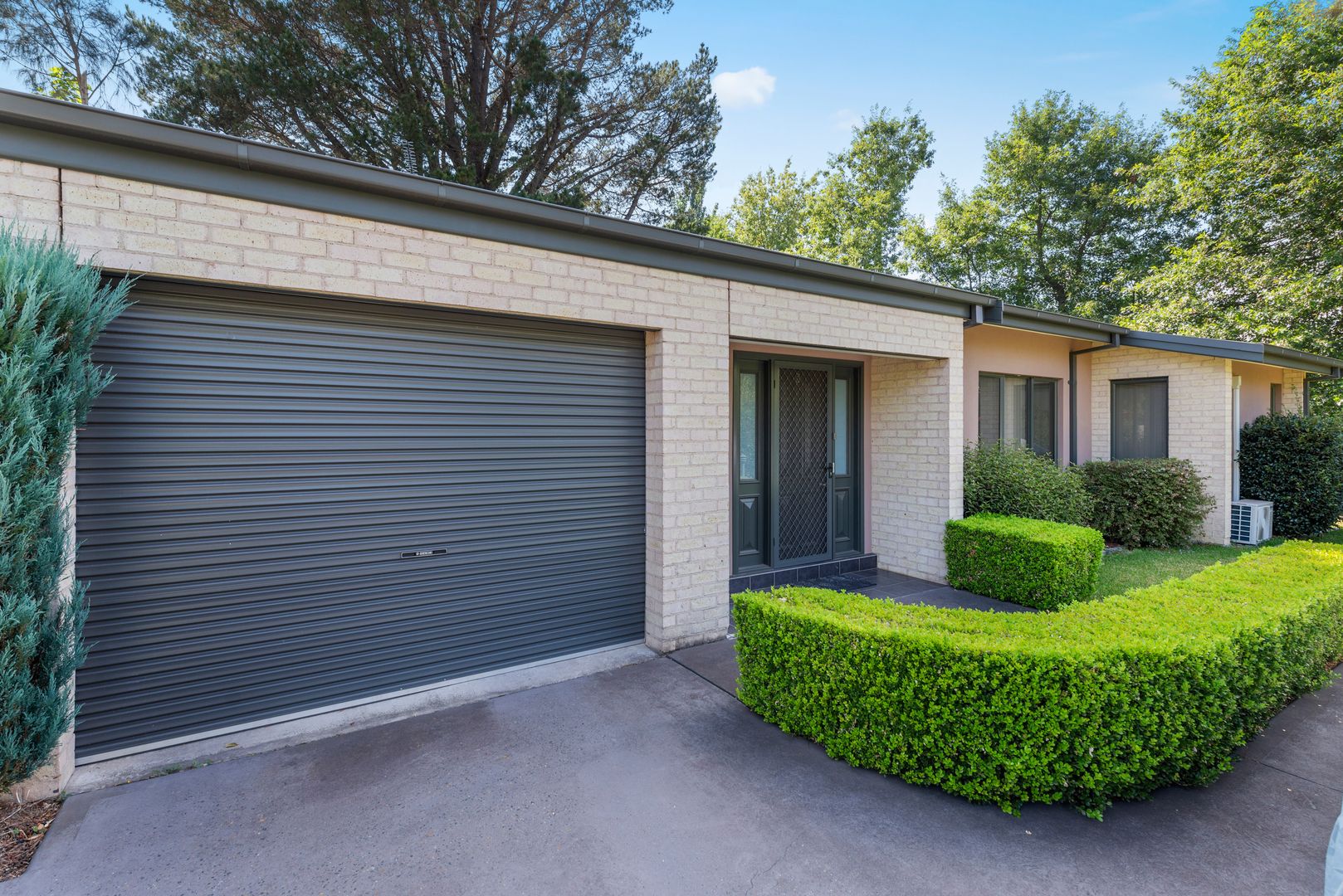 6/55 Biggera Street, Braemar NSW 2575, Image 1