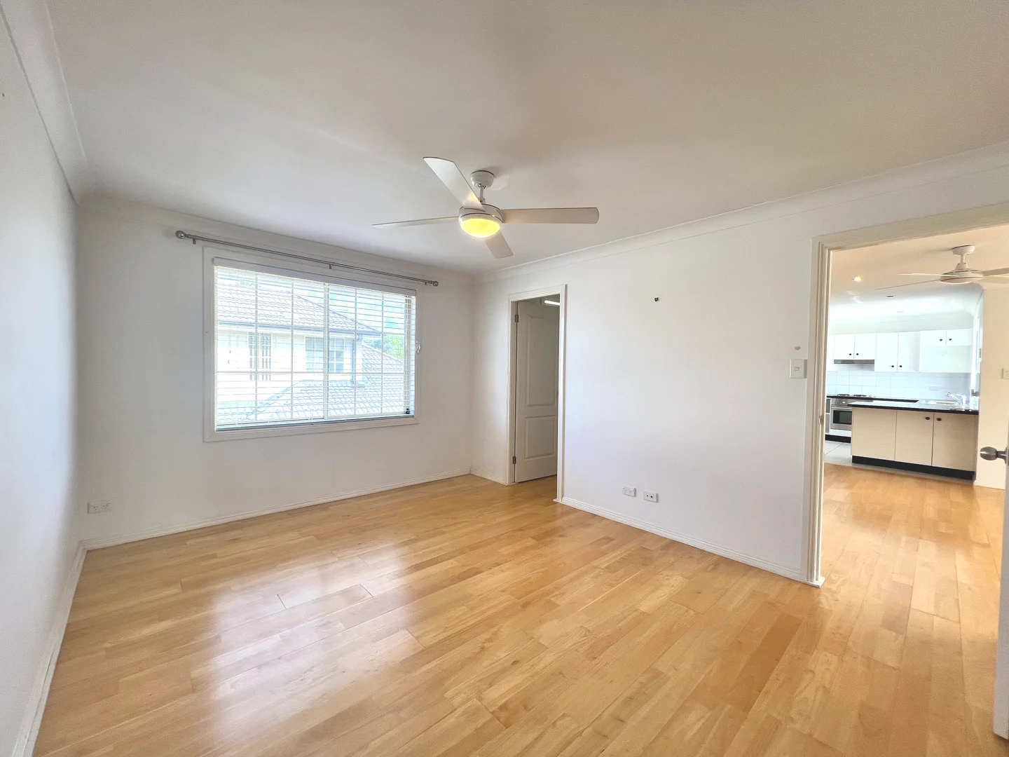 Additional image 4 of 3/2-4 Lake Street, Budgewoi NSW 2262