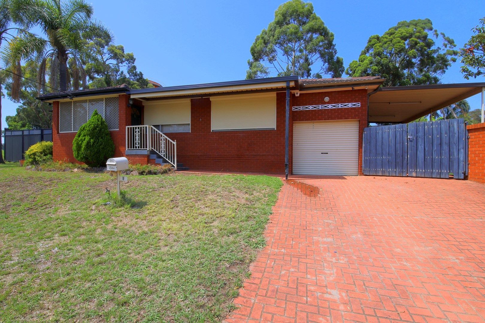 4 Jocarm Avenue, Condell Park NSW 2200, Image 0