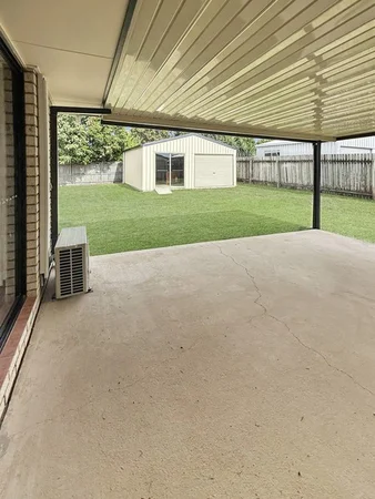 Additional image 2 of 9 Dellvene Crescent, Rosewood QLD 4340