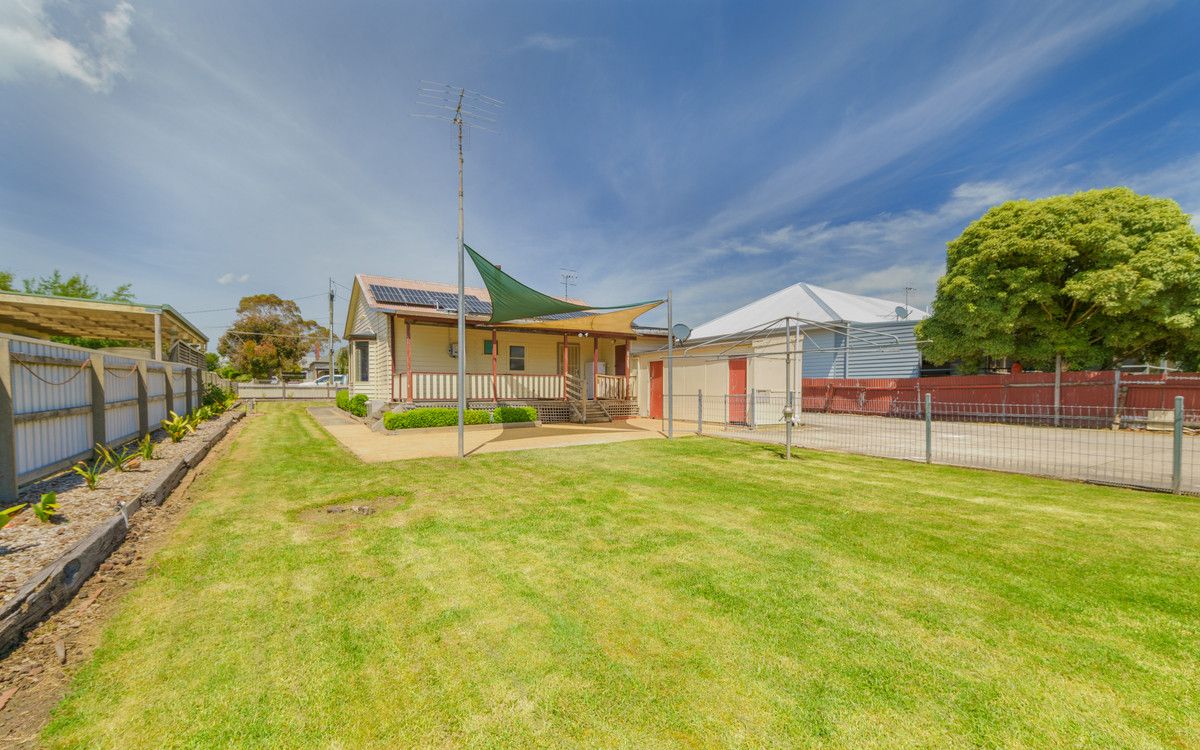 40 Grey Street, Terang VIC 3264, Image 2