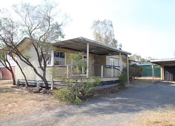 21 Foott Street, Roma QLD 4455