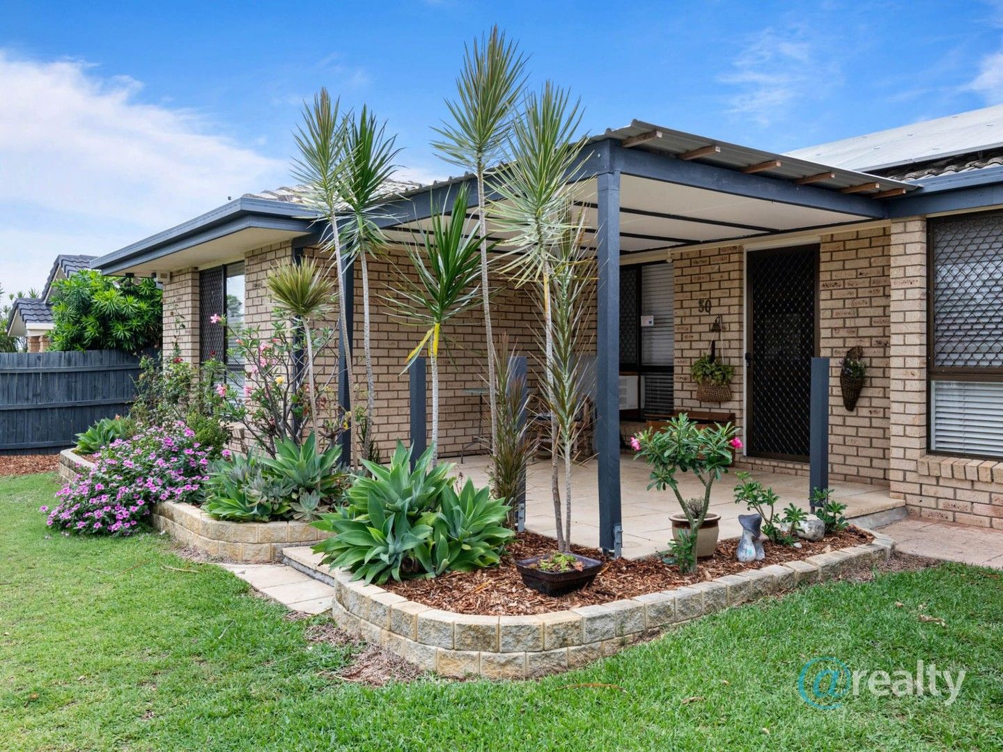 30 Stringybark Street, Regents Park QLD 4118, Image 0