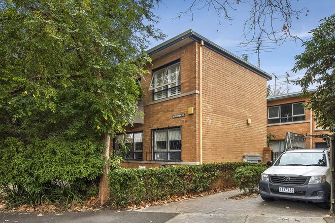 Picture of 8/4 Ruskin Street, ELWOOD VIC 3184