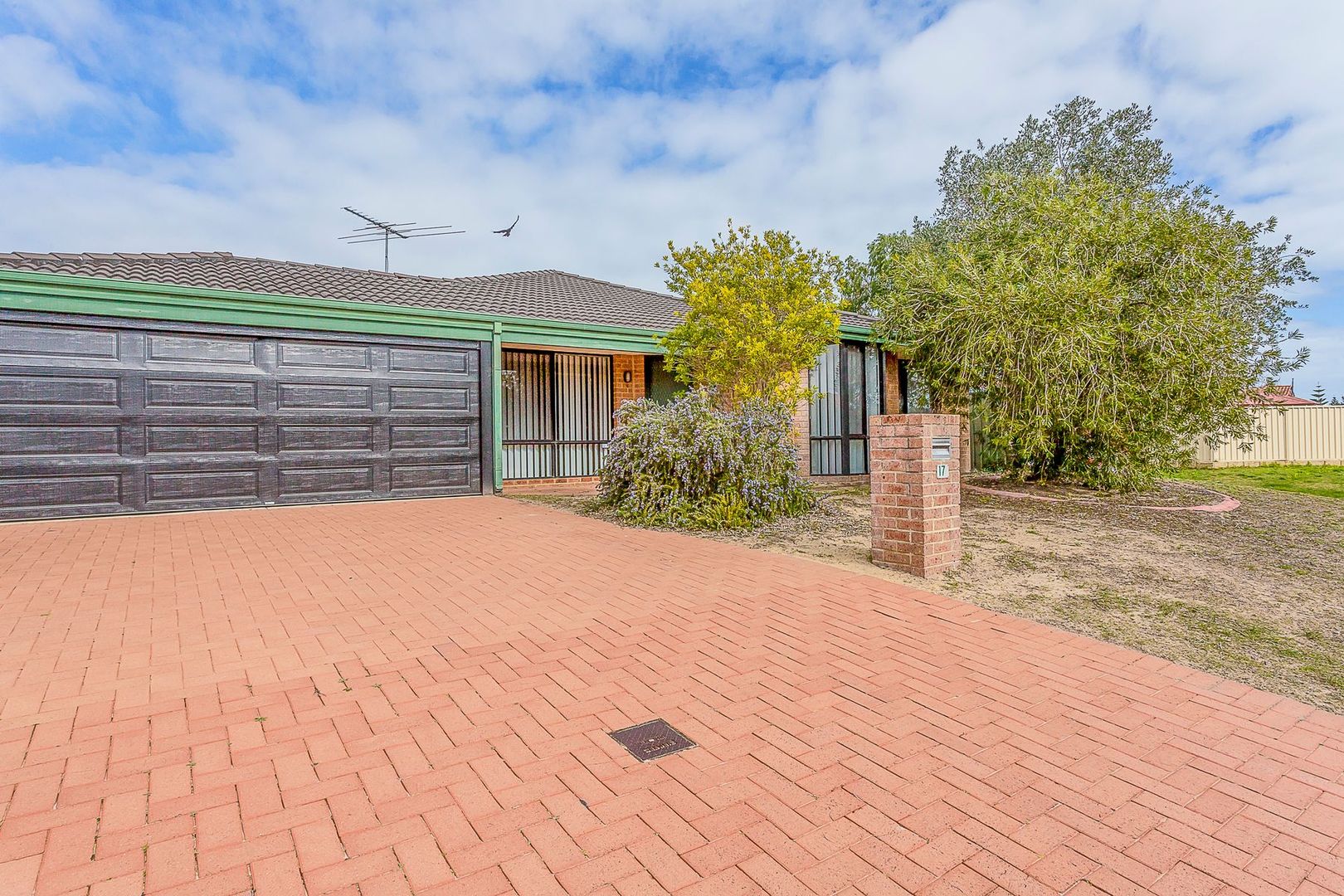 17 Mulloway Place, Warnbro WA 6169, Image 2